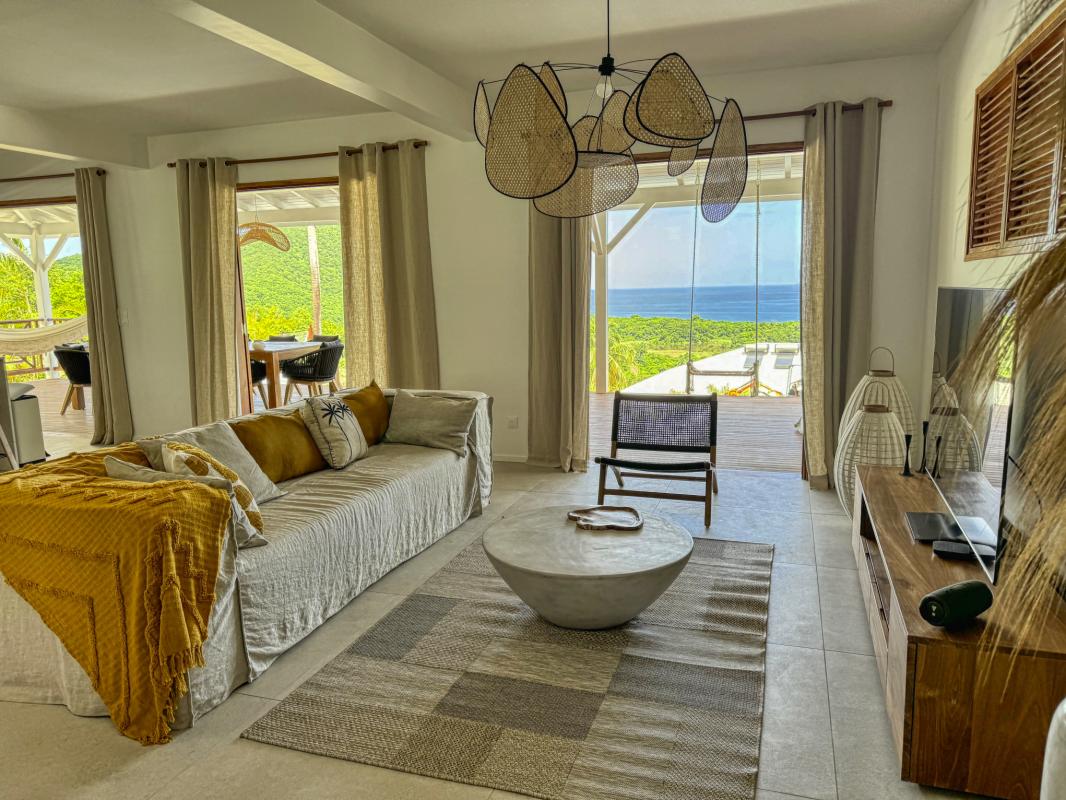 13_Location villa  vue mer Deshaies Guadeloupe_Salon Vue Mer